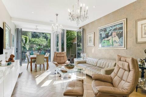 3 bedroom apartment for sale, Langland Gardens, Hampstead, London, NW3