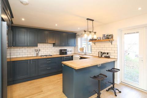 3 bedroom detached house for sale, Nottingham Drive, Chesterfield S42