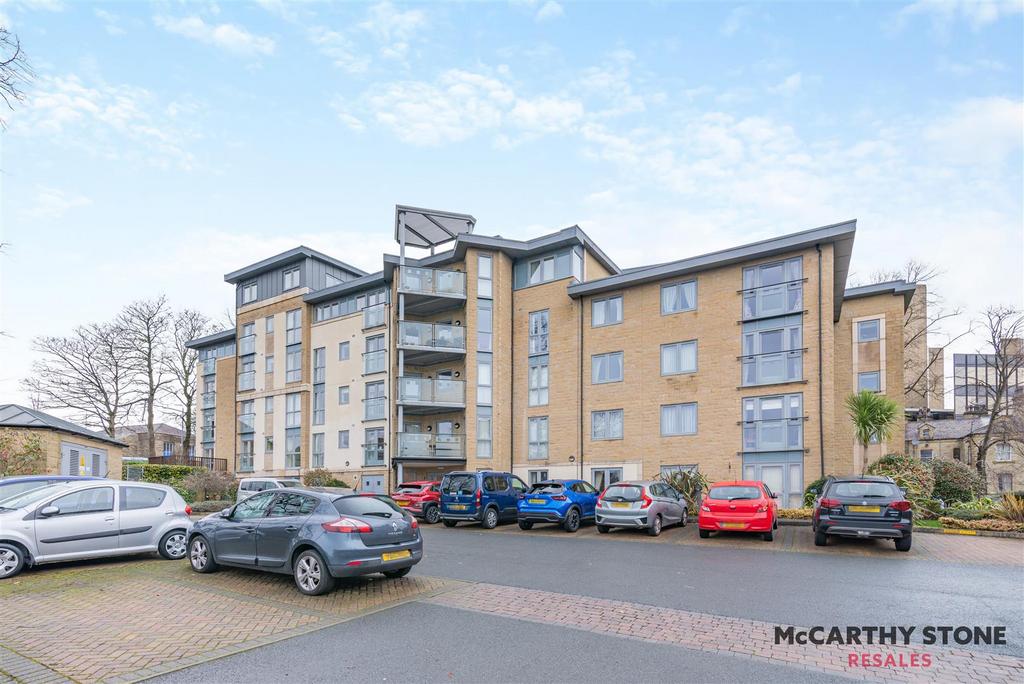 8585902-exterior01.jpg