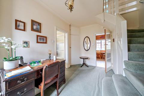 undefined, Harfield Road, Lower Sunbury, TW16