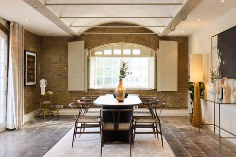 undefined, Ivory House, St. Katharine Dock, E1W
