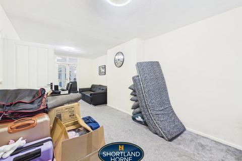 3 bedroom end of terrace house to rent, Erithway Road, Coventry CV3