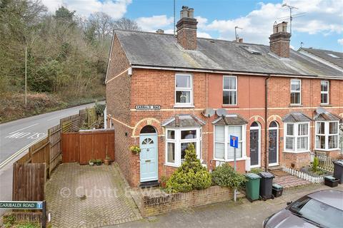 2 bedroom end of terrace house for sale, Garibaldi Road, Redhill RH1