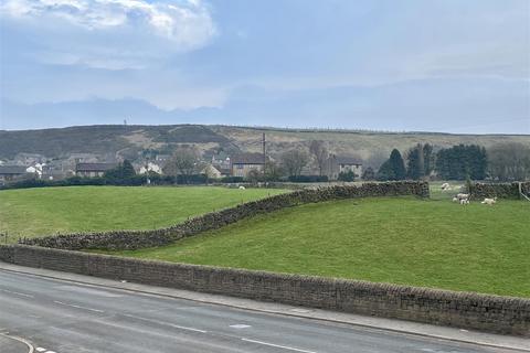 undefined, Lane Top, Bradford BD13