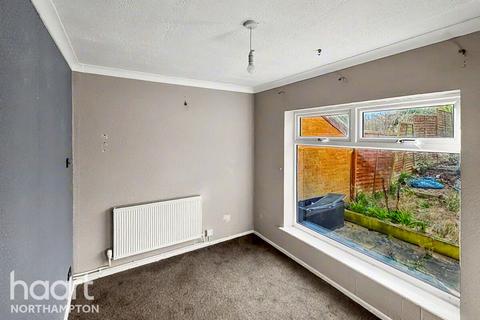 4 bedroom end of terrace house for sale, Ham Meadow Drive, Northampton