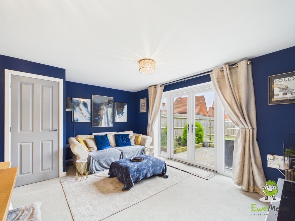 Ewe Move Estate Agents Basingstoke - Bye Crescent