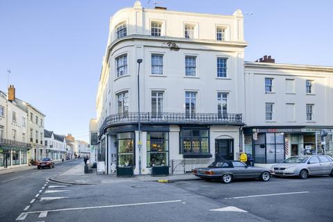 2 bedroom flat for sale, Regent Place, Leamington Spa