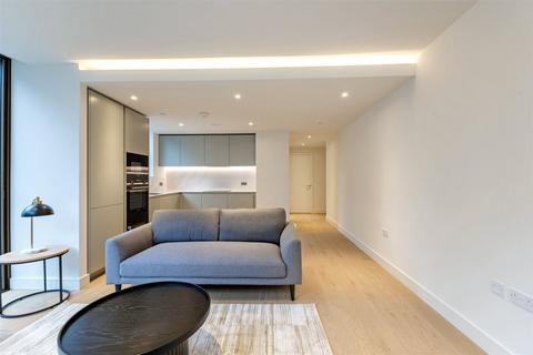 undefined, Marsh Wall, Canary Wharf, London, E14