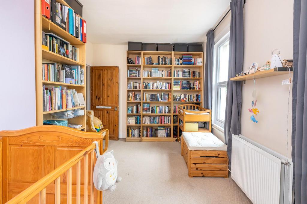 21 Dean Lane 13.jpg