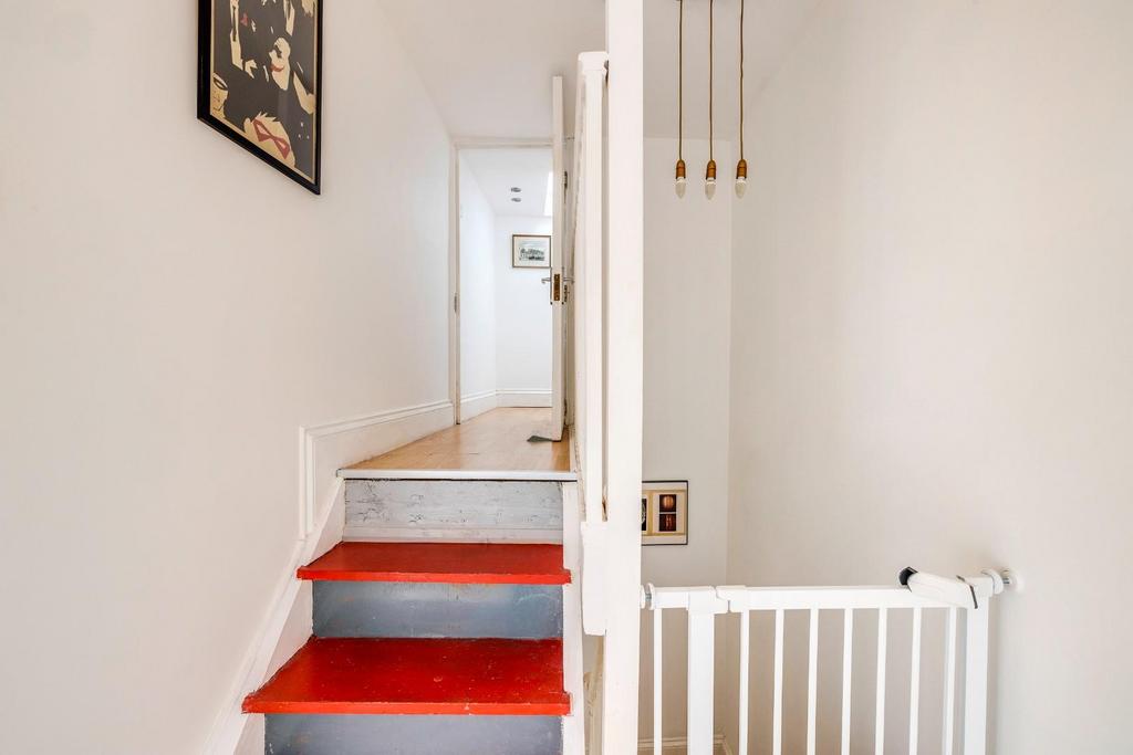 21 Dean Lane 14.jpg
