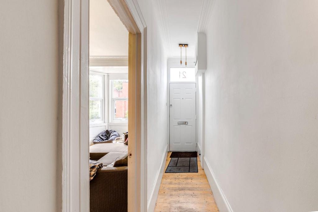 21 Dean Lane 19.jpg