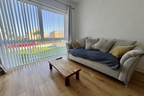 undefined, Lon Gardener, Valley, Anglesey, LL65