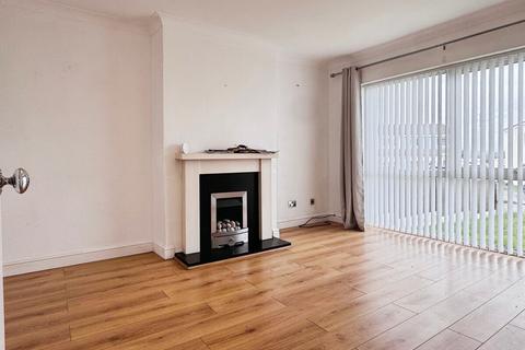 2 bedroom semi-detached bungalow for sale, Lon Gardener, Valley, Anglesey, LL65