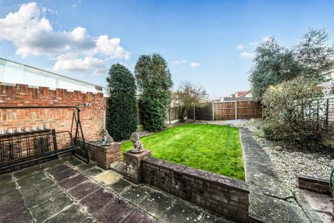 undefined, Kenton Lane, Kenton, HA3 8RY
