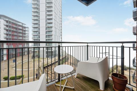 2 bedroom apartment for sale, Capstan Road, Southampton