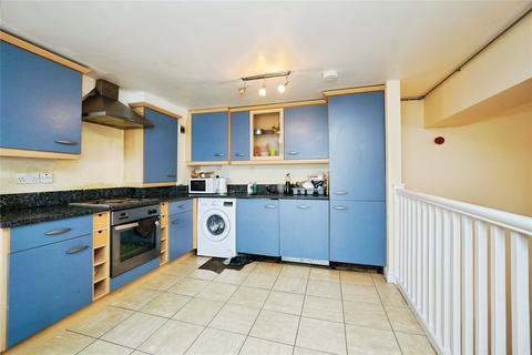 2 bedroom flat for sale, Ladywell, Dover, Kent, CT16