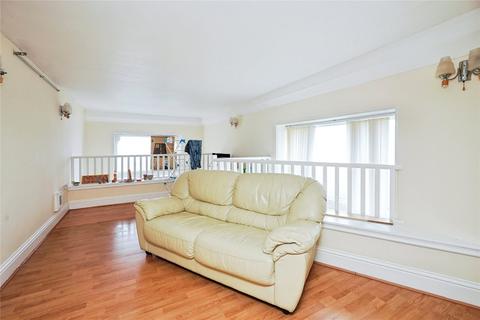 2 bedroom flat for sale, Ladywell, Dover, Kent, CT16