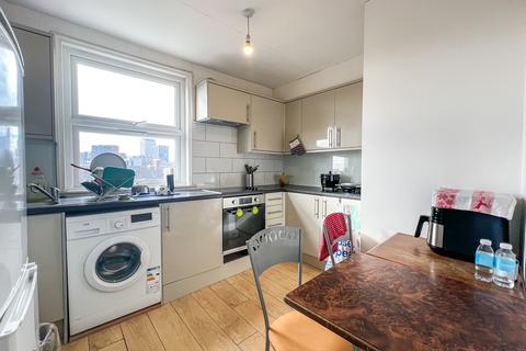 2 bedroom flat to rent, Caledonian Road, Islington, London, N1