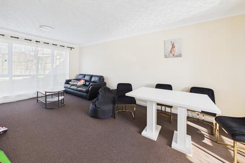 undefined, Lawn Lane, Hemel Hempstead, HP3