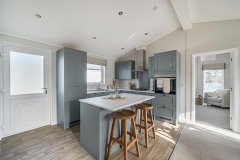 2 bedroom park home for sale, Blandford Road North, Beacon Hill, Poole
