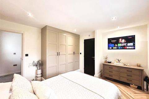 3 bedroom detached house for sale, Blackbades Boulevard, Warwick, Warwickshire, CV34