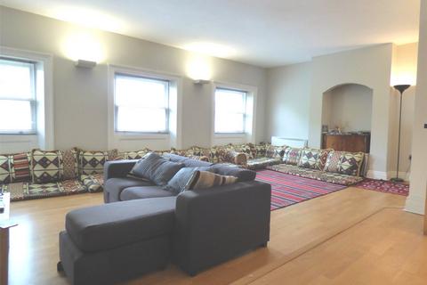 2 bedroom flat for sale, Winckley Square, Preston, Lancashire, PR1