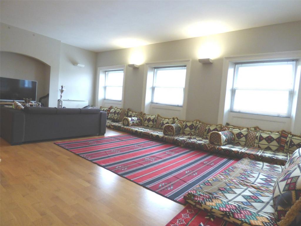 Lounge / Diner