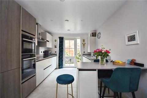 3 bedroom end of terrace house for sale, Mortimer Drive, Romsey, Hampshire