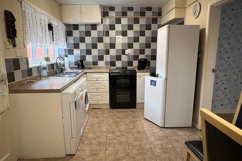 3 bedroom end of terrace house for sale, Broomfield Road, Newport