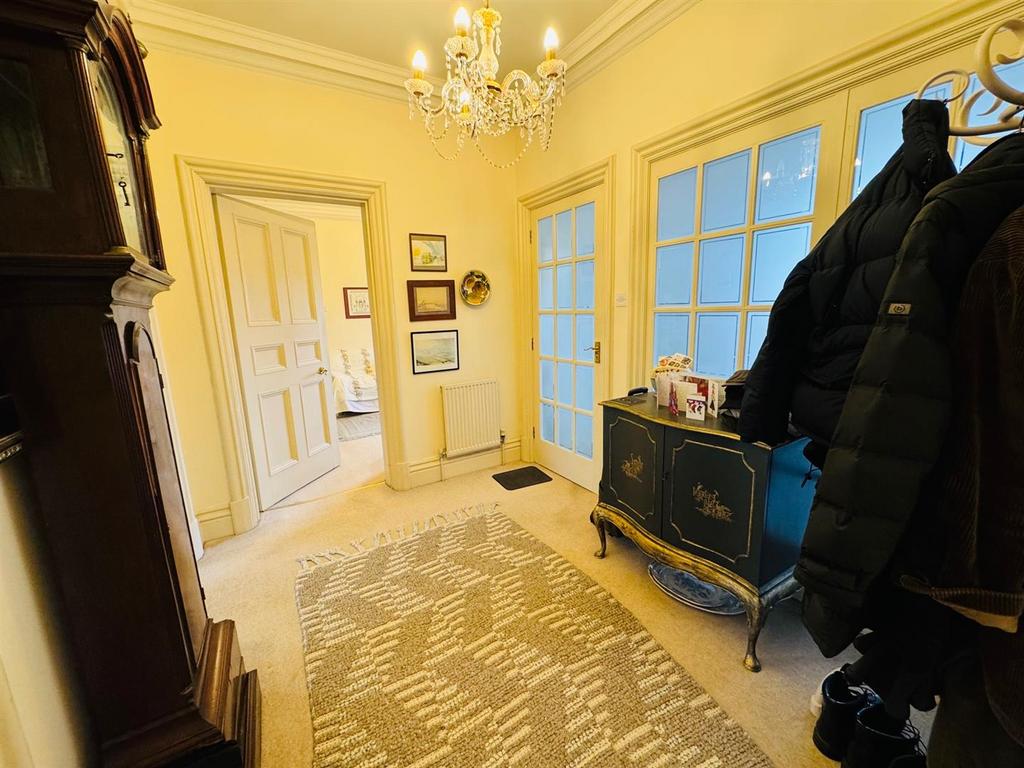 Entrance hall: