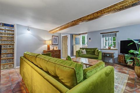 2 bedroom cottage for sale, Gayton Road, Gaywood, King's Lynn