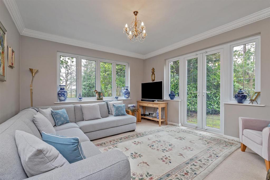29 Kentish Lane-34.jpg