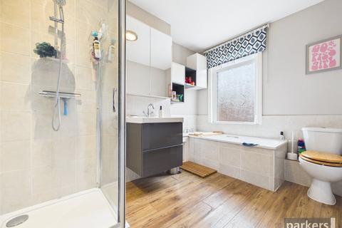 2 bedroom terraced house for sale, Valentia Road, Berkshire RG30