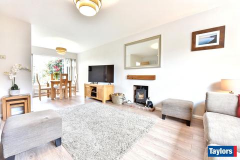 3 bedroom detached house for sale, Maidstone Drive, Stourbridge DY8