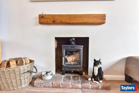 3 bedroom detached house for sale, Maidstone Drive, Stourbridge DY8