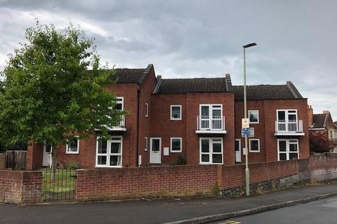 undefined, Kenilworth Avenue, Gloucester