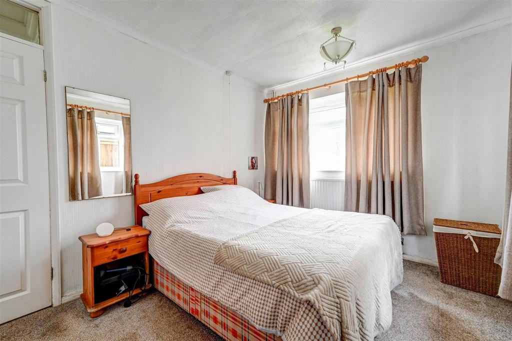Bedroom 2.jpg