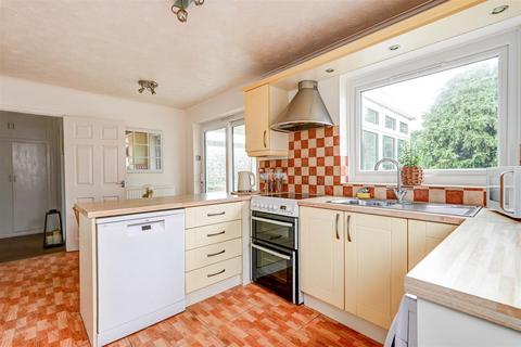 3 bedroom detached bungalow for sale, Emmanuel Avenue, Gorleston, Great Yarmouth