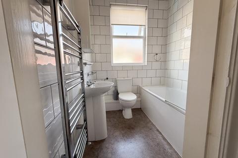 1 bedroom house to rent, Fell Street (Drop Out), L7 2QB,