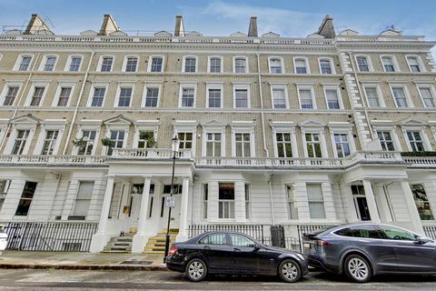 Onslow Gardens, South Kensington, London, SW7