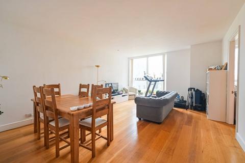 3 bedroom flat for sale, Eaton House, Canary Wharf, London, E14