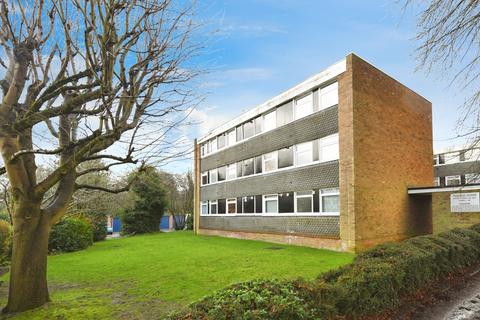 2 bedroom flat for sale, Burland Road, Brentwood, Essex, CM15