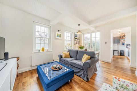 2 bedroom flat for sale, St. Marks Road, London W10