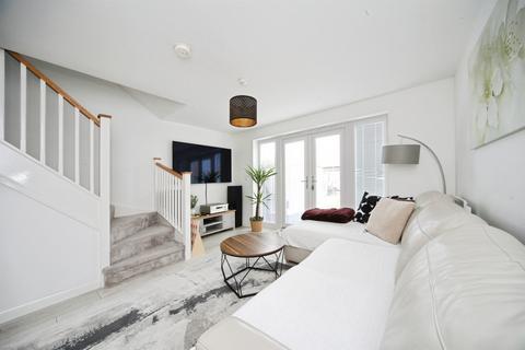 2 bedroom end of terrace house for sale, Burney Drive, Glebe Farm, Milton Keynes