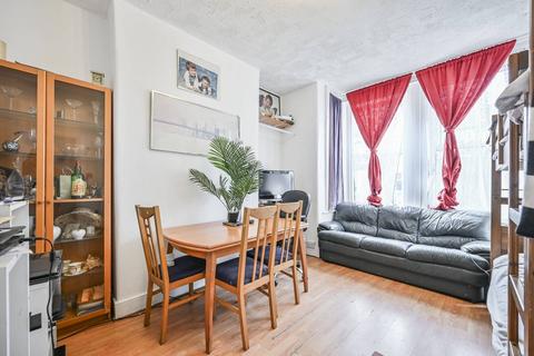 2 bedroom flat for sale, Mount Pleasant Road, Tottenham, London, Greater London, N17 6TN, Tottenham, London, N17