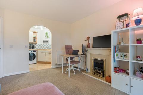 undefined, Charlie Soar Court, Hampshire SO50