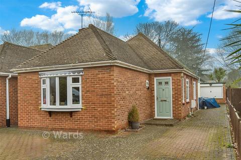 2 bedroom detached bungalow for sale, Cambridge Road, Gillingham ME8