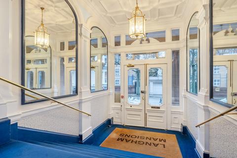 1 bedroom flat for sale, Earl's Court Square, Fulham, London, SW5