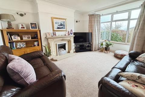 4 bedroom semi-detached house for sale, Duchy Drive, Heaton, Bradford, BD9