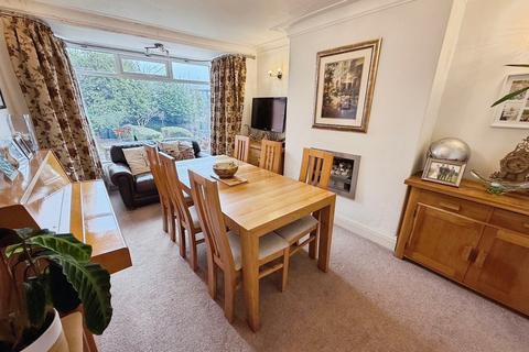 4 bedroom semi-detached house for sale, Duchy Drive, Heaton, Bradford, BD9